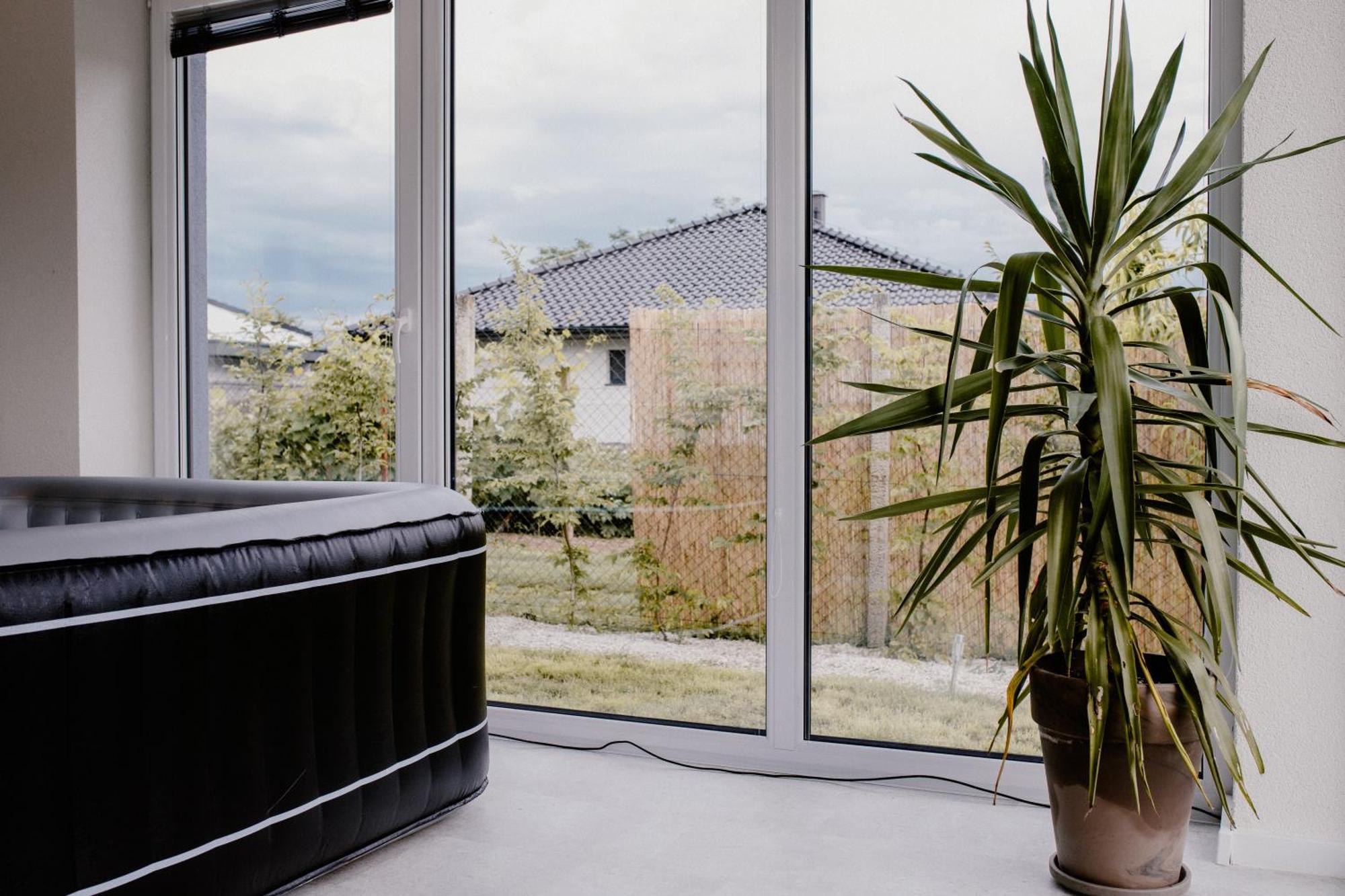Apartment Fratello Šoporňa Exteriér fotografie